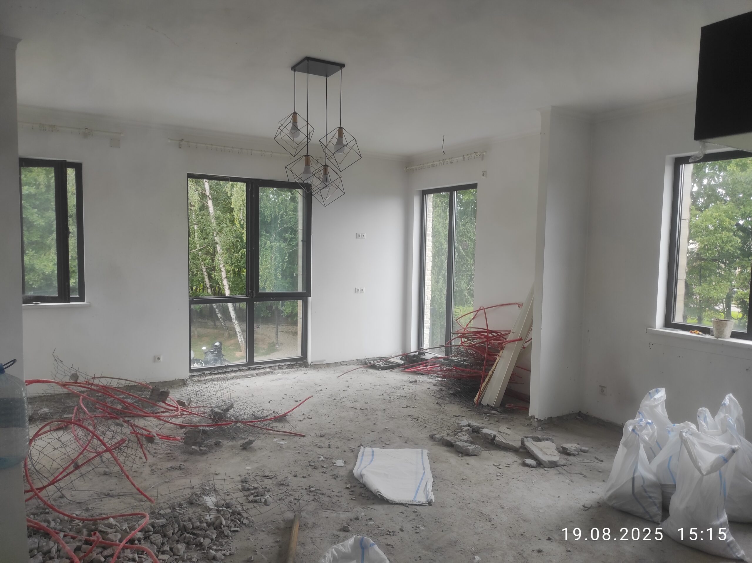 Демонтаж водяного пола (армированная стяжка) Московской области